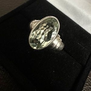 EUC .925 Sterling Silver Prasiolite ring